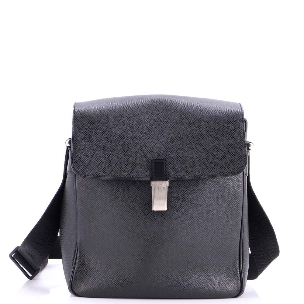 Louis Vuitton Yaranga Messenger Bag #254053L56B